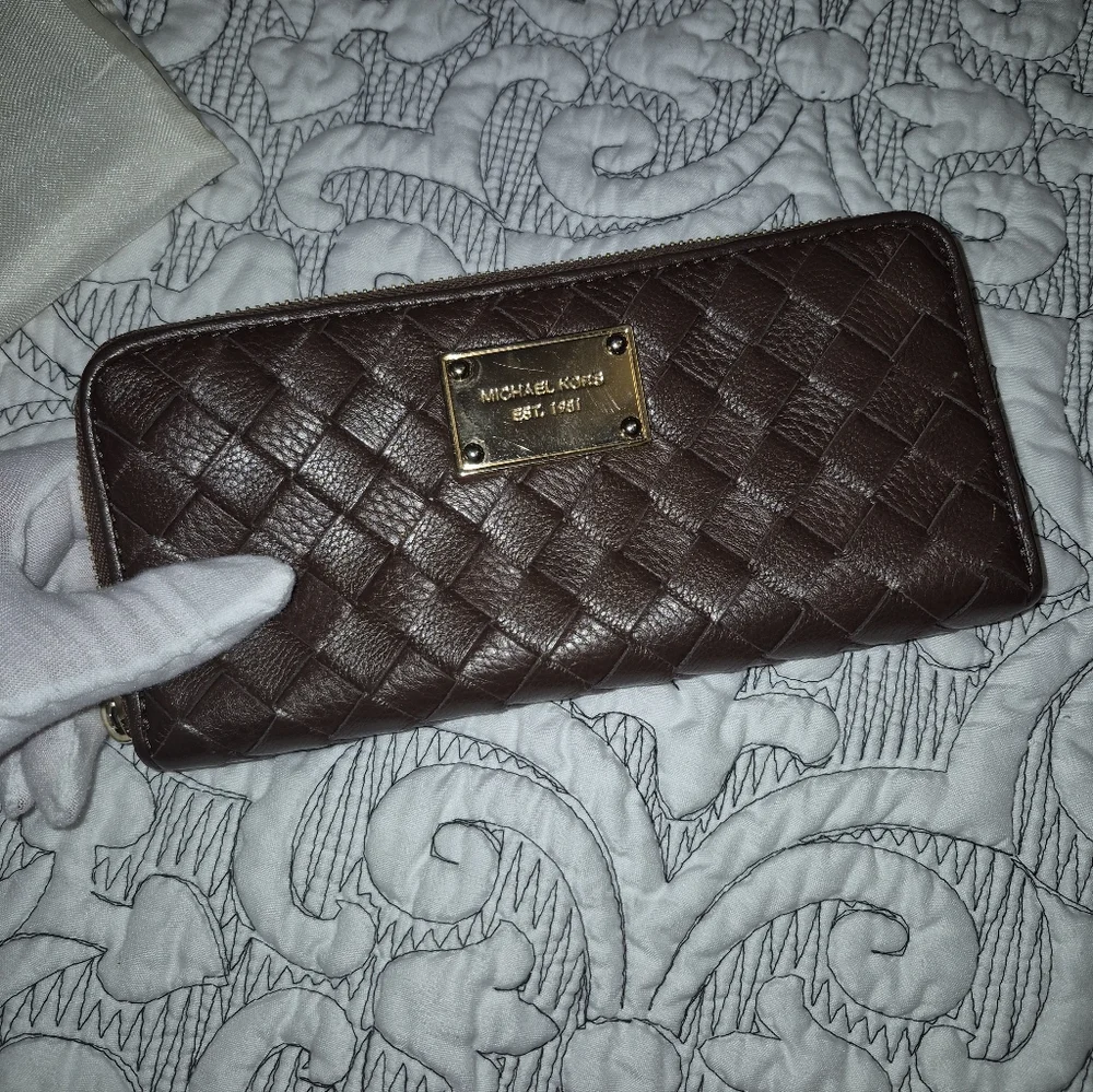 Michael Kors Travel Handbag and Matching Wallet